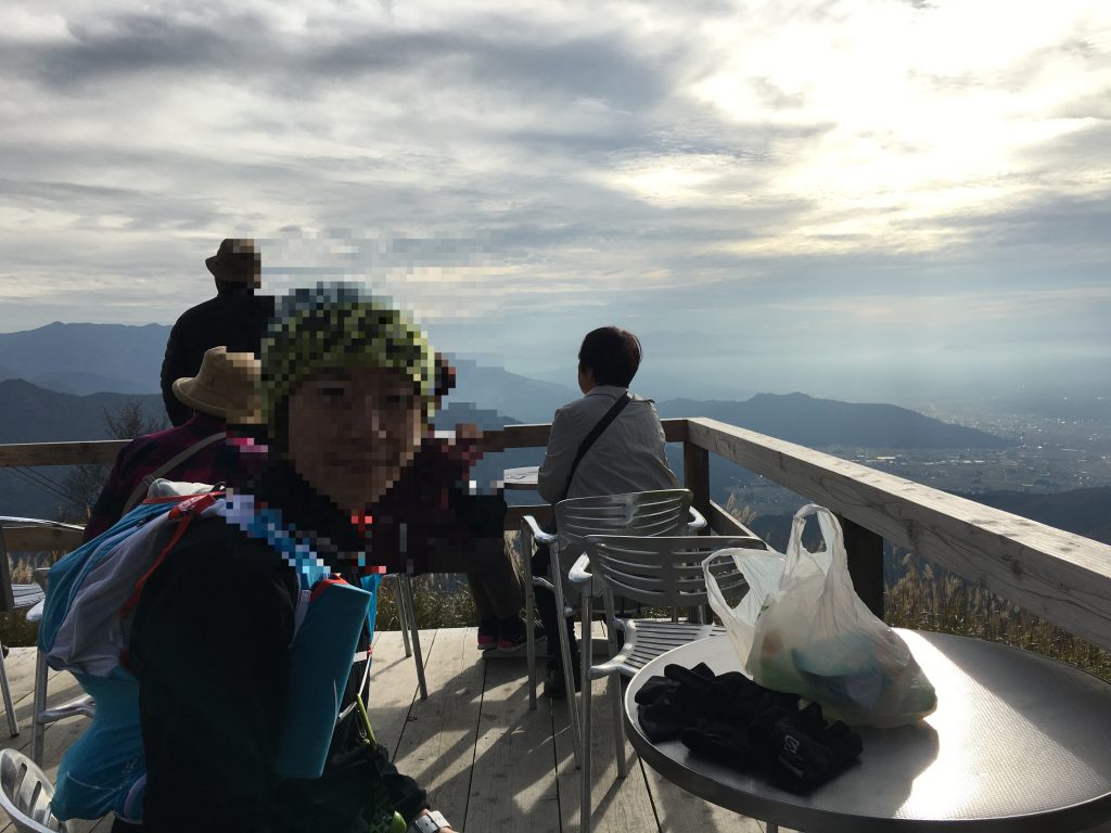 山頂駅テラスの夕日