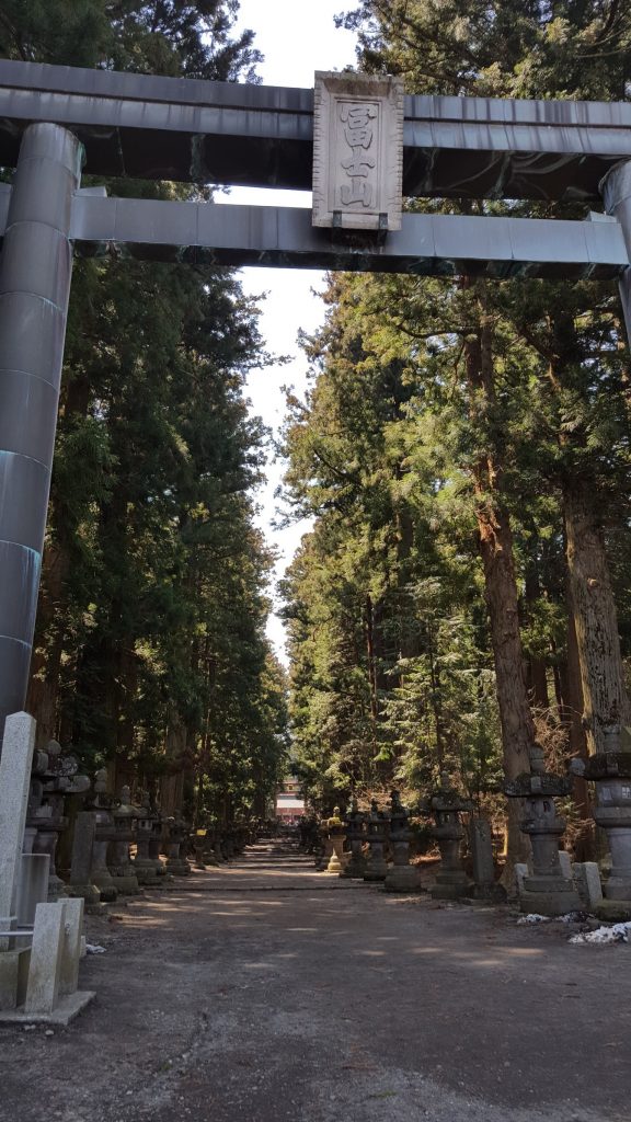 北口本宮富士浅間神社の鳥居