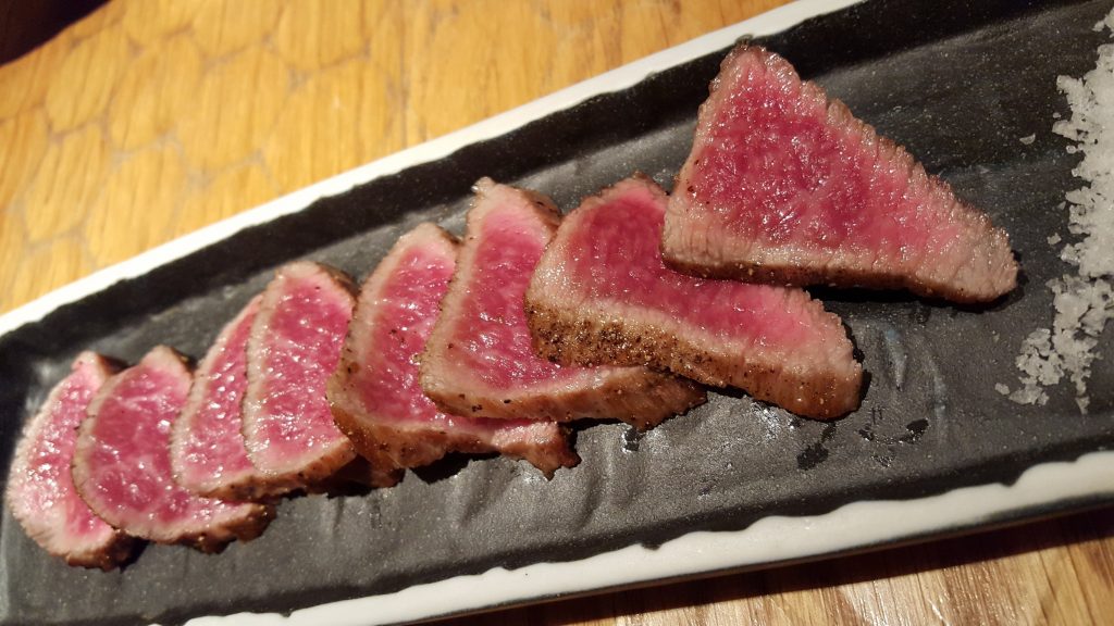 お肉