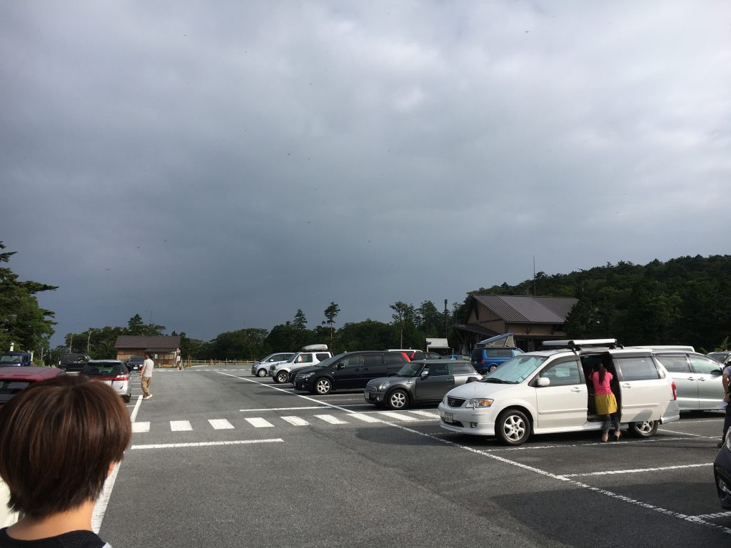 大台ケ原ビジターセンターの駐車場