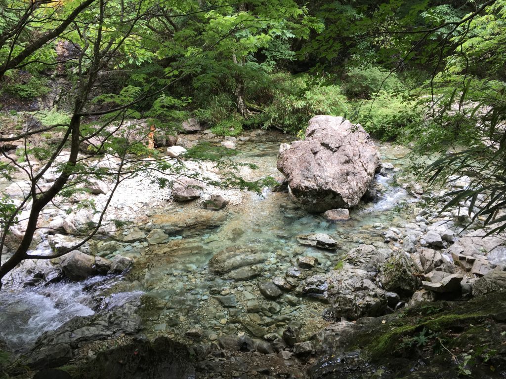 シオカラ谷