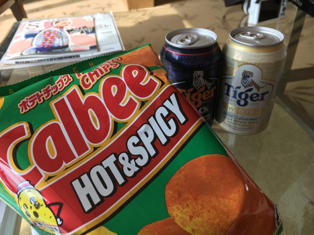 カルビーポテトチップスホット＆スパイシー