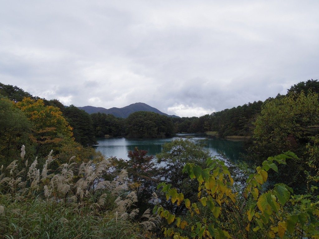 毘沙門沼と磐梯山