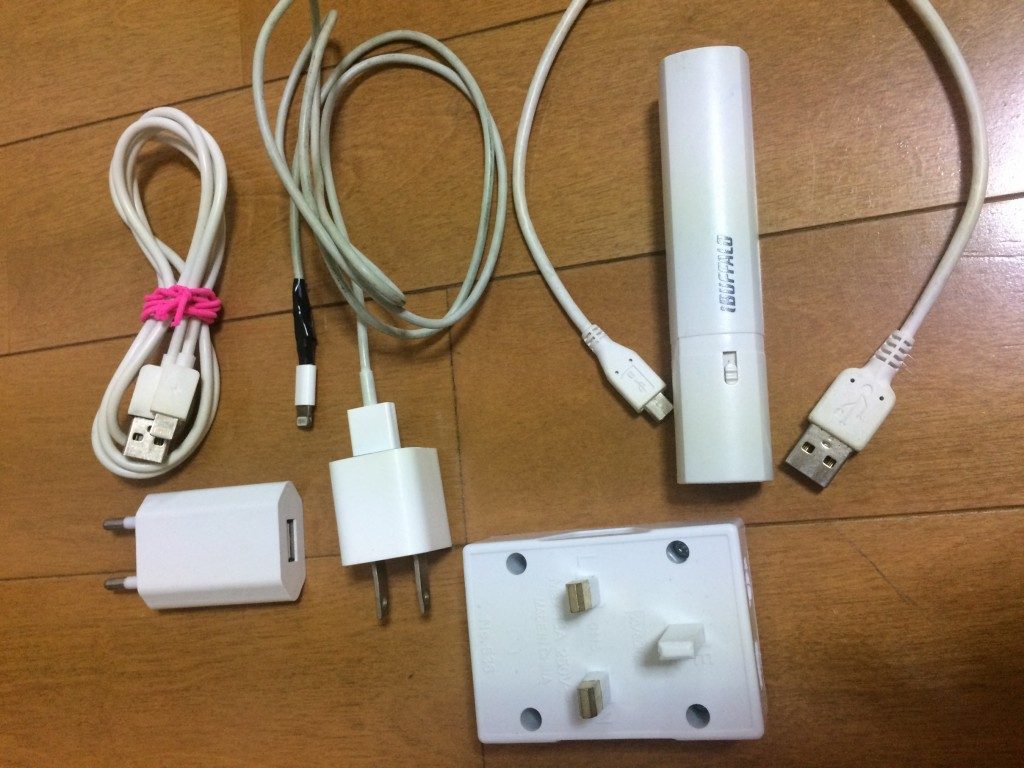 充電ケーブル