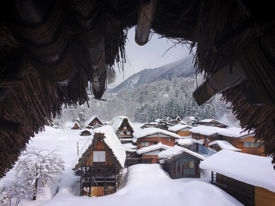 屋根裏からの眺め