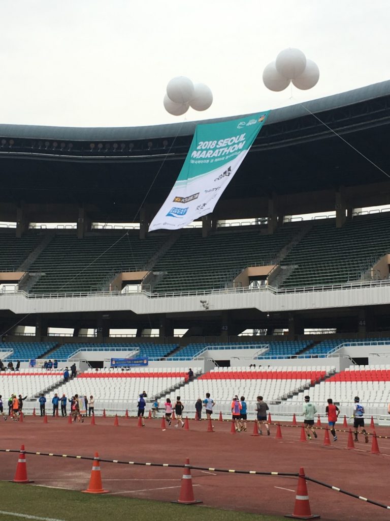 オリンピックスタジアムの中