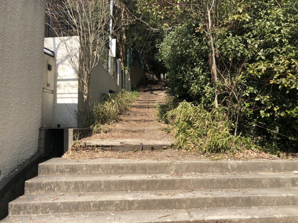取り付き