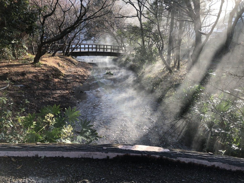 亀の井別荘に戻る