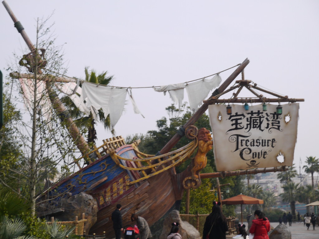 パイレーツオブカリビアンは必見 日本と似ているようで結構違う 上海ディズニーランド 前編 旅blog パイレーツオブカリビアンは必見 日本と似ているようで結構違う 上海ディズニーランド 前編 旅blog