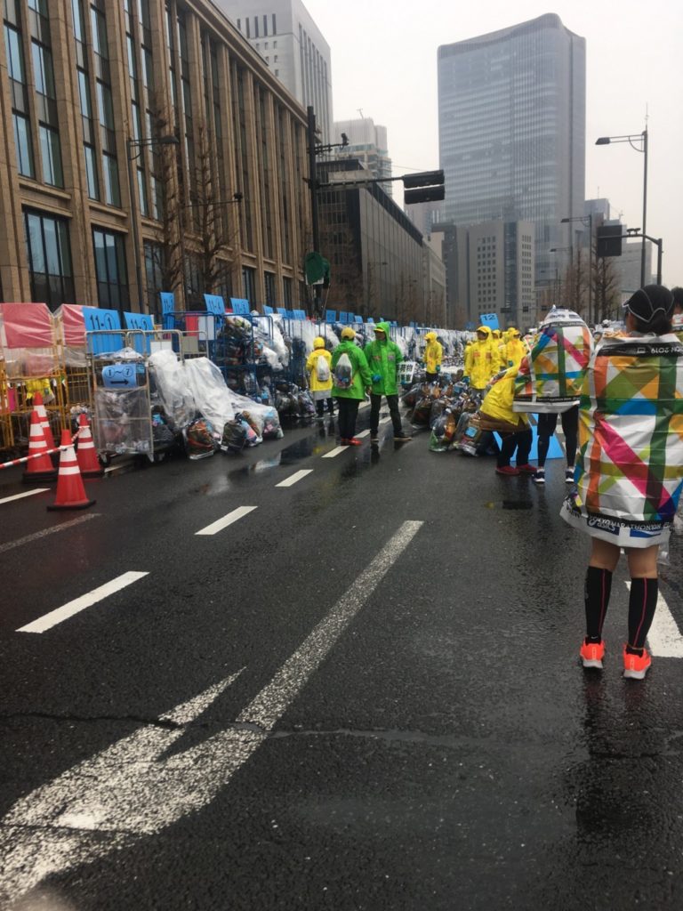 手荷物受け取り