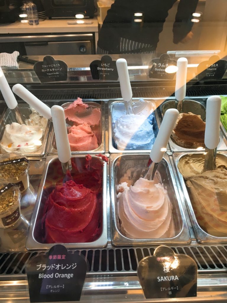 ジェラートケース2