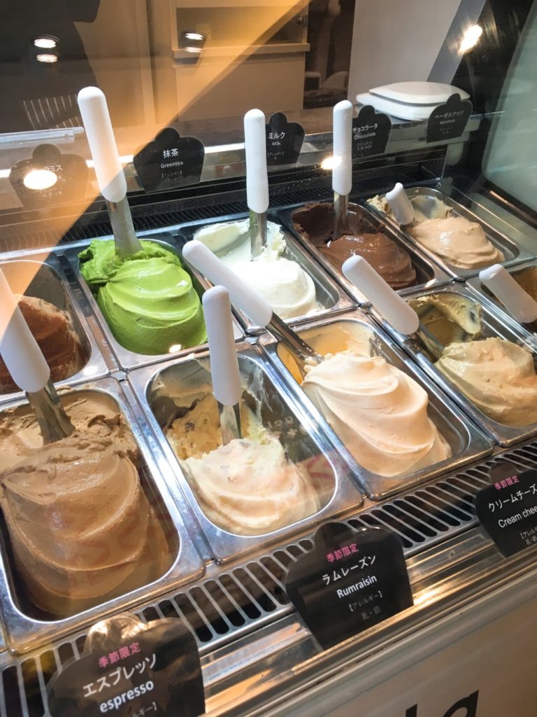 ジェラートケース3