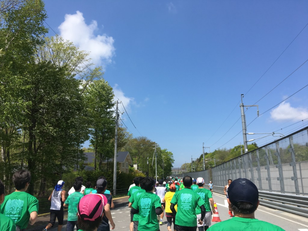 新幹線沿いのコース
