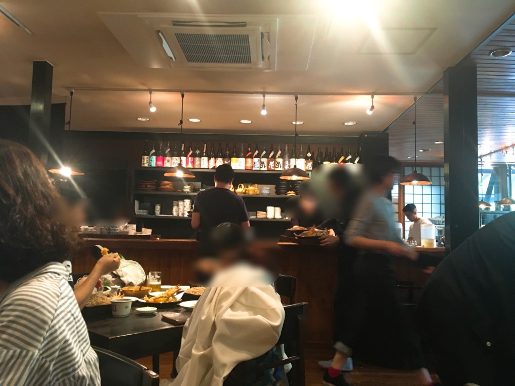 川上庵店内