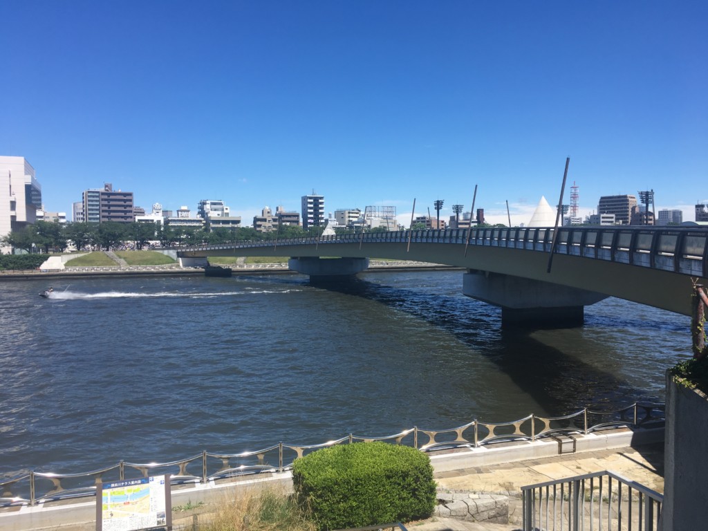 桜橋の手前