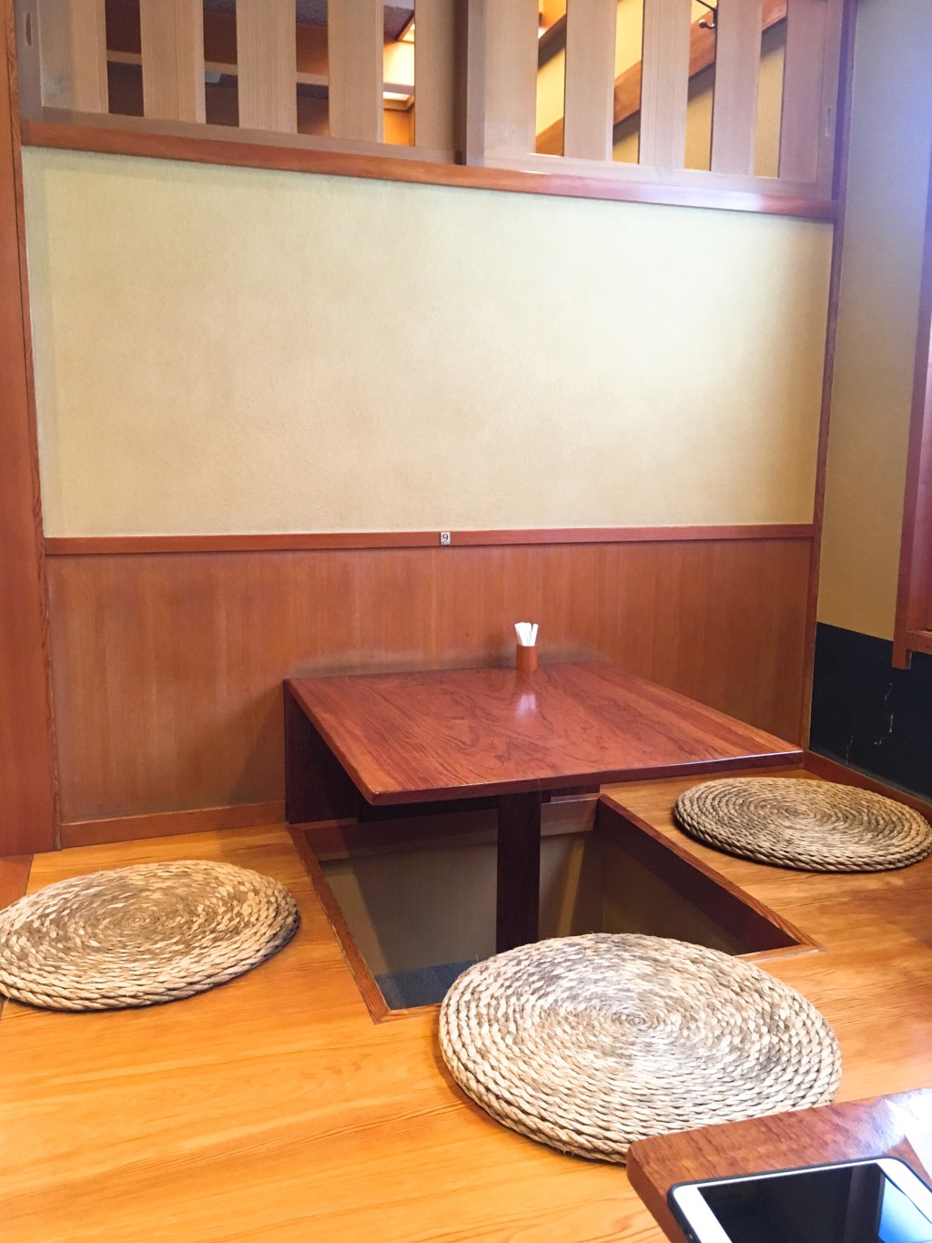 玉ひで店内