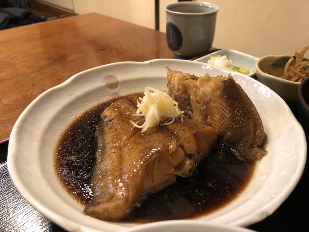 かれい煮付定食アップ