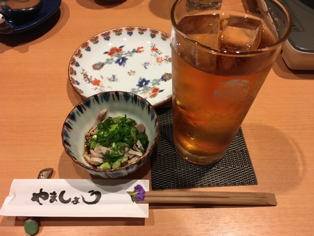 お通しすもつ