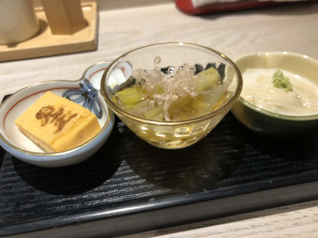 つきだし